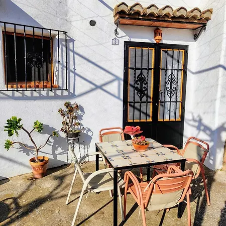 Cuevas El Abanico - Vtar Vivienda Turistica De Alojamiento Rural Granada Exterior photo